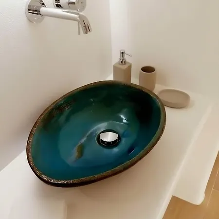 Appartamento Beachfront Private At Kalais - Stunning Sea & Sunset Views, Bus Stop Outside, Easy Naxos Town Access, Free Chairs Pláka