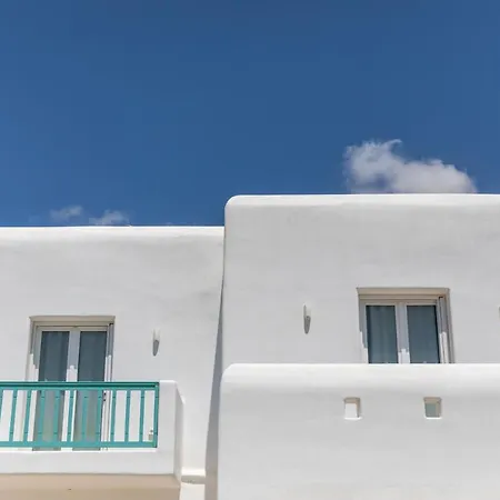 Kalais Beachfront - Stunning Sea & Sunset Views, Free Chairs, Bus Stop Outside, 12 Min From Naxos Town, 200 Mbps Wifi Pláka