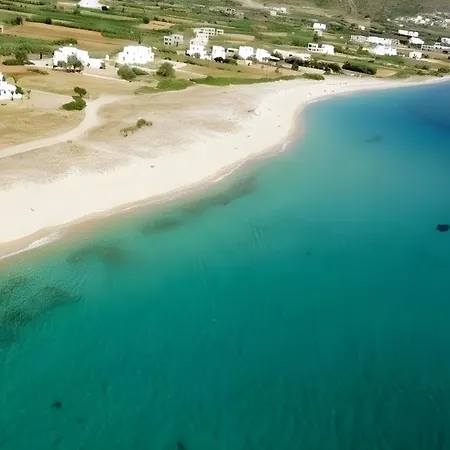 Kalais Beachfront - Stunning Sea & Sunset Views, Free Chairs, Bus Stop Outside, 12 Min From Naxos Town, 200 Mbps Wifi