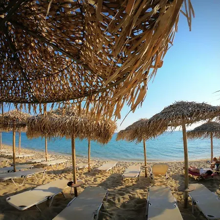 Plaka Beachfront Suites At Kalais - Stunning Sea & Sunset Views, Free Beach Chairs, Bus Stop Outside, 12 Min From Naxos Town *