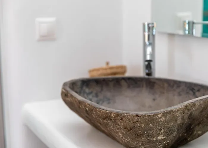 Kalais Beachfront Private Suites - Stunning Sea & Sunset Views, Bus Stop Outside, 12-Minute Drive From Naxos Town, Free Beach Chairs - Escape To Elysium * Плака