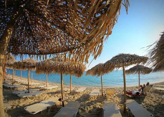 Kalais Beachfront Private Suites - Stunning Sea & Sunset Views, Bus Stop Outside, Easy Naxos Town Access, Free Beach Chairs *